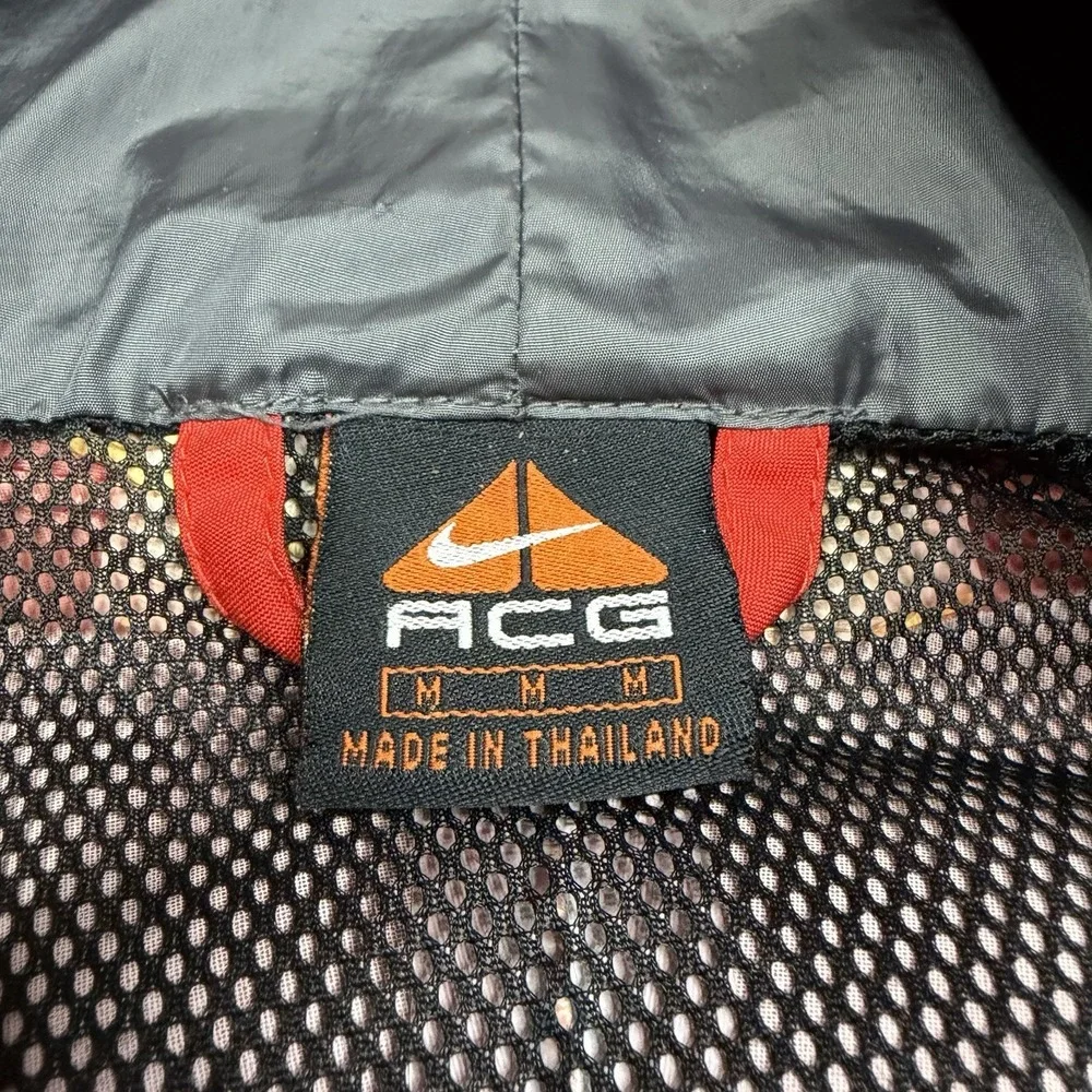 Vintage Nike ACG Storm Fit Full Zip Jacket Windbreaker Rain Gorp Red Hooded M